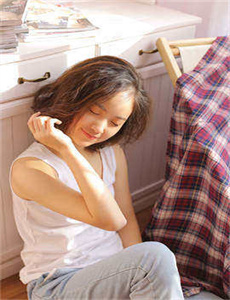 小视频在线观看-电影2012世界末日在线观看